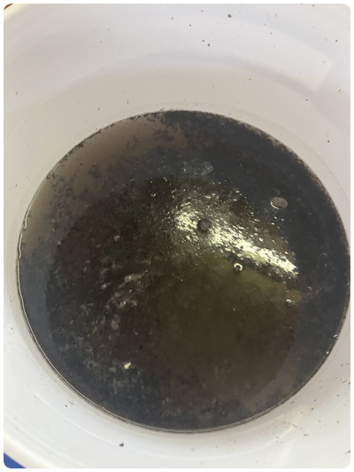 エアコン汚水,八戸エアコン掃除